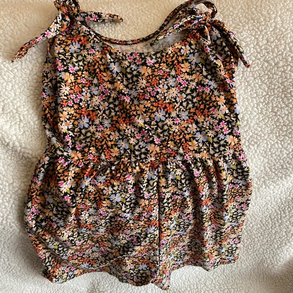 Floral Tie-Shoulder Women’s Tank Top — Black Multi